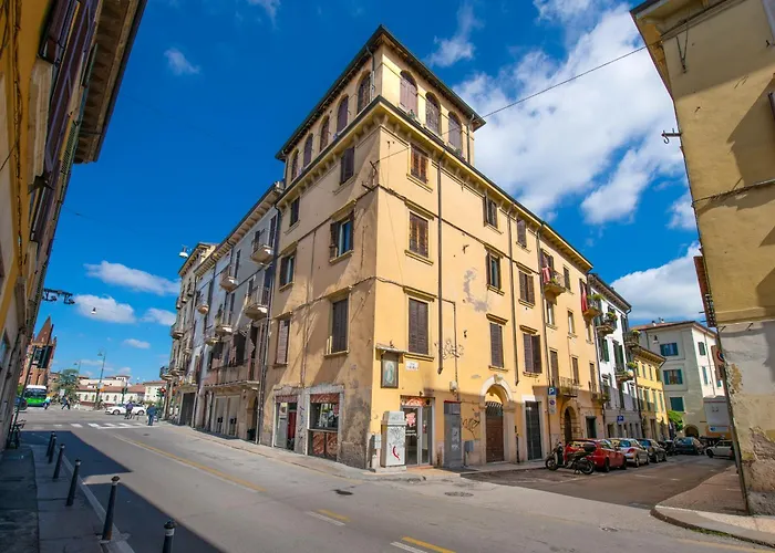 Navihouse Central With Wifi Verona