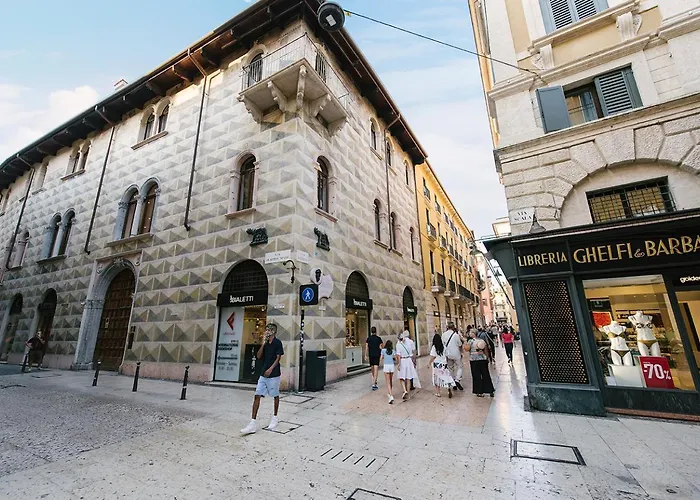 Palazzo Confalonieri da Lisca Verona