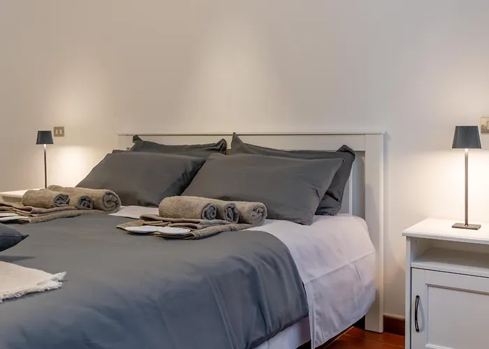 -Near Arena & Parking - Pet Friendly Historical Arena Palace Verona