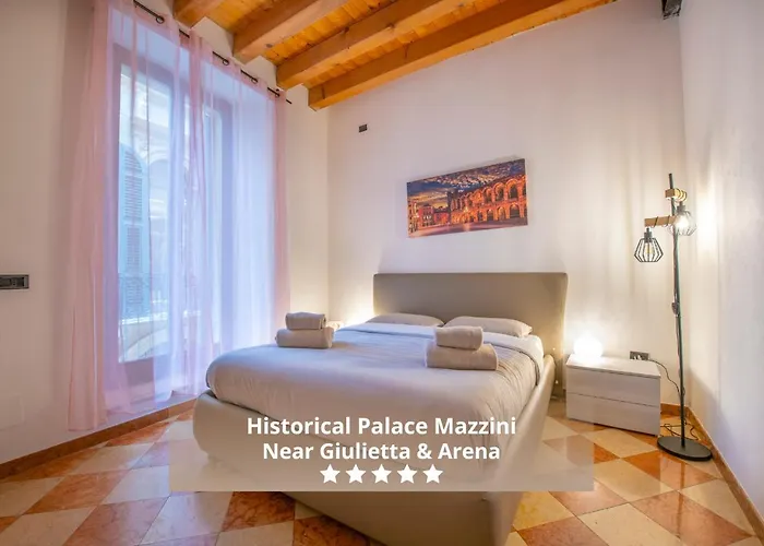 ARENA LUXURY EXPERIENCE Elegante appartamento di 78 mq in Via Mazzini, appartamento per 5 persone - WIFI VELOCE ed elegante balcone Verona