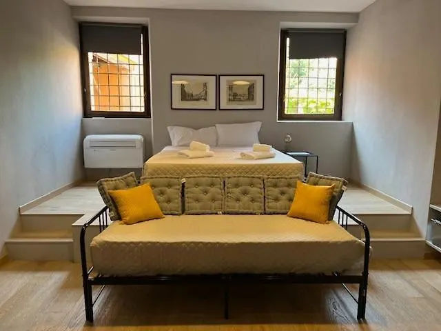 Delizioso appartamento in palazzo veneziano Verona