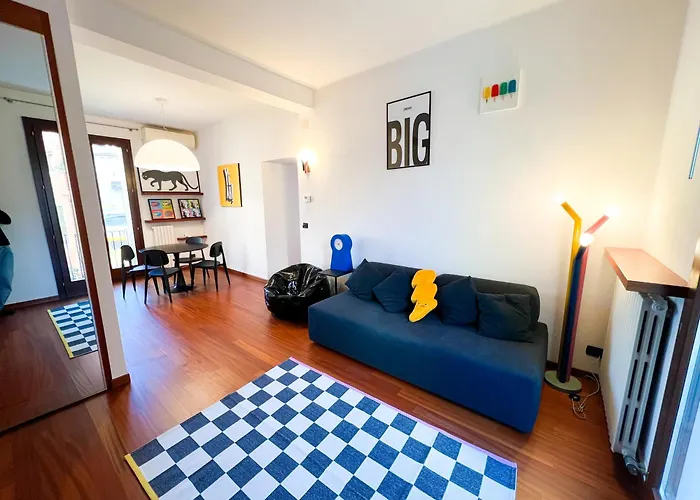 Appartamento POP ART House - Parcheggio Privato Verona