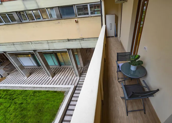 Italianflat - Elegant 2 Bedrooms With Balcony, 10 Min Walk From Arena Verona