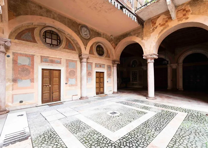 Leoncino 9 city apartment Verona