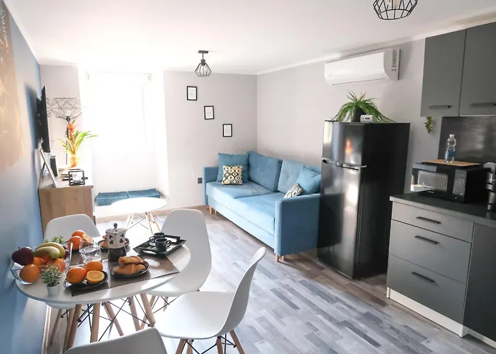 Verona Boutique House