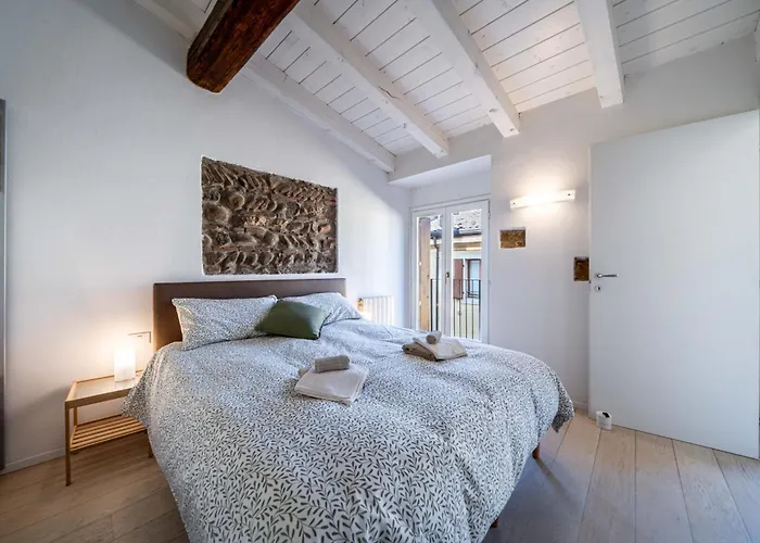 Appartamento Casa Anna - Vicolo Satiro, Old Town Verona