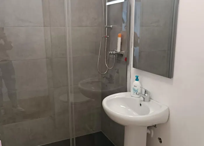 Belvedere Affitta Camere Con Bagno Privato Verona