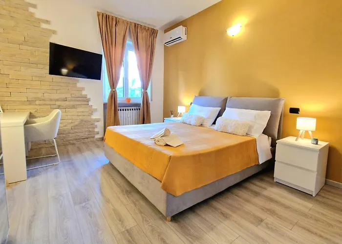HolidHome - Appartamento Werner Verona