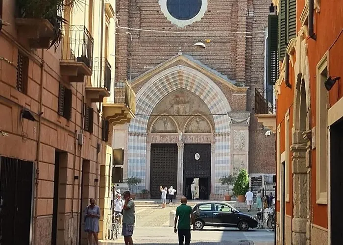 Appartamento At Piazza Erbe&free parking included Verona