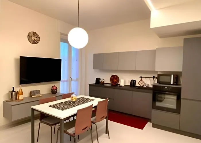 Appartamento Wine And Horse - Next To Station And Free Parking Verona