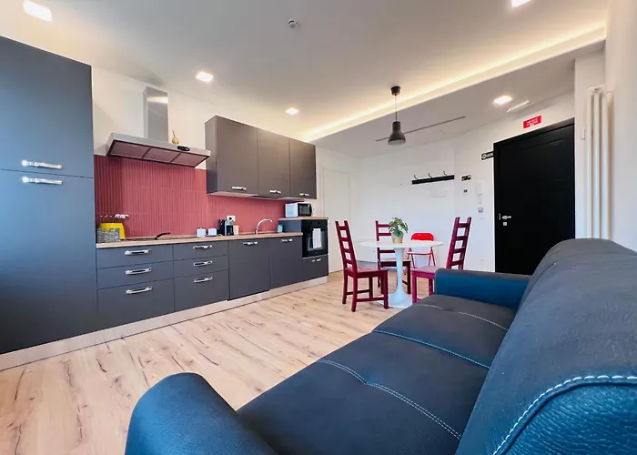 Suite il Vescovo Moro Verona