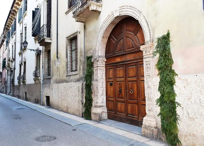 Appartamento Palazzo Degli Affreschi Verona