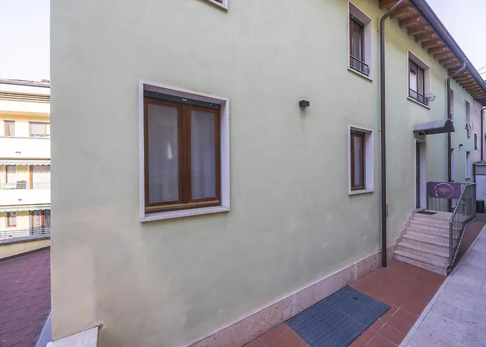 Prestige Apartments - Blue Serenity Verona