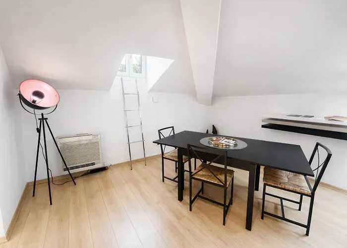 Appartamento La Mansarda Modern House Verona