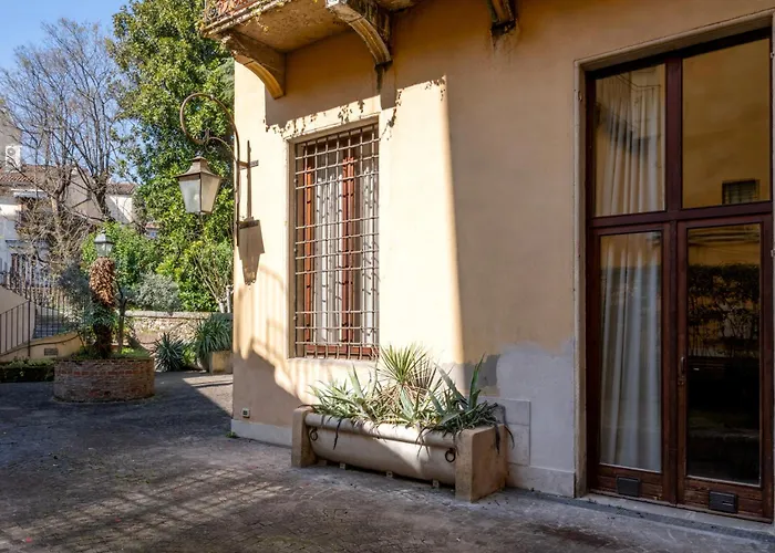 Verona City Lodge