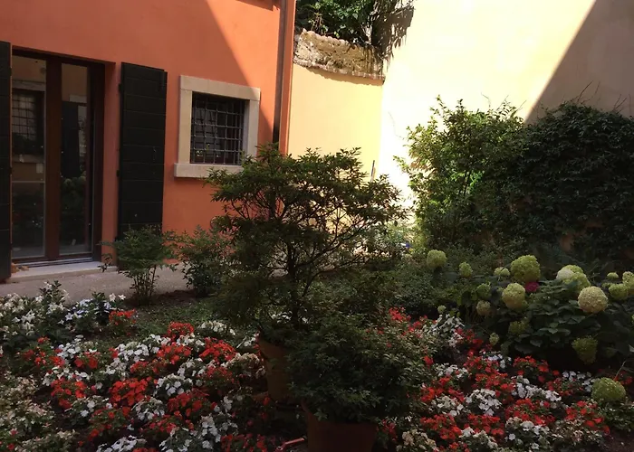 L'Angolino Nascosto Verona
