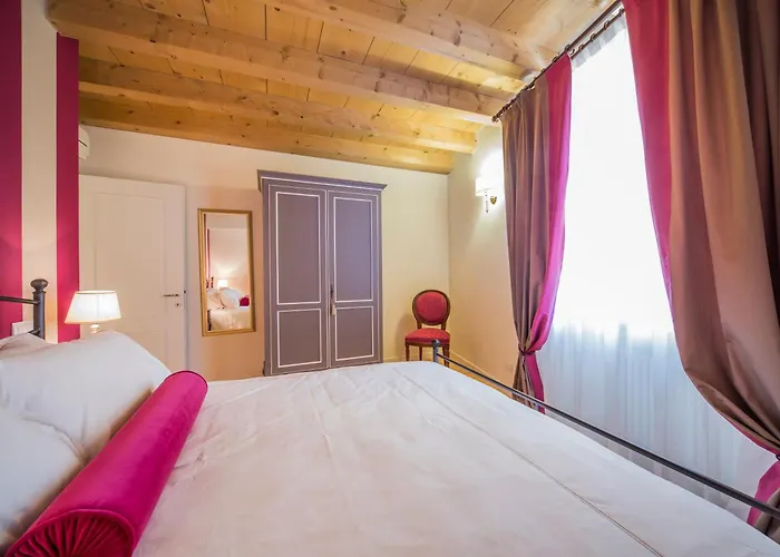 Lady Capulet Apartments Verona