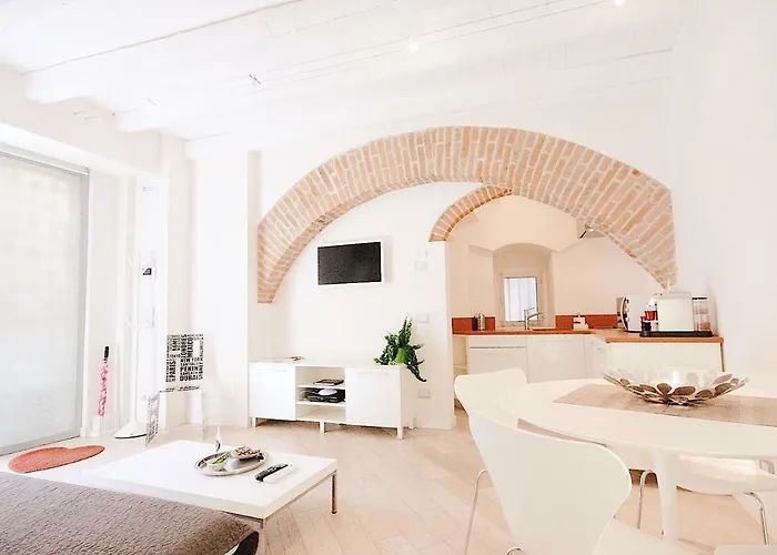Le Nuove Cadreghe Apartments Verona